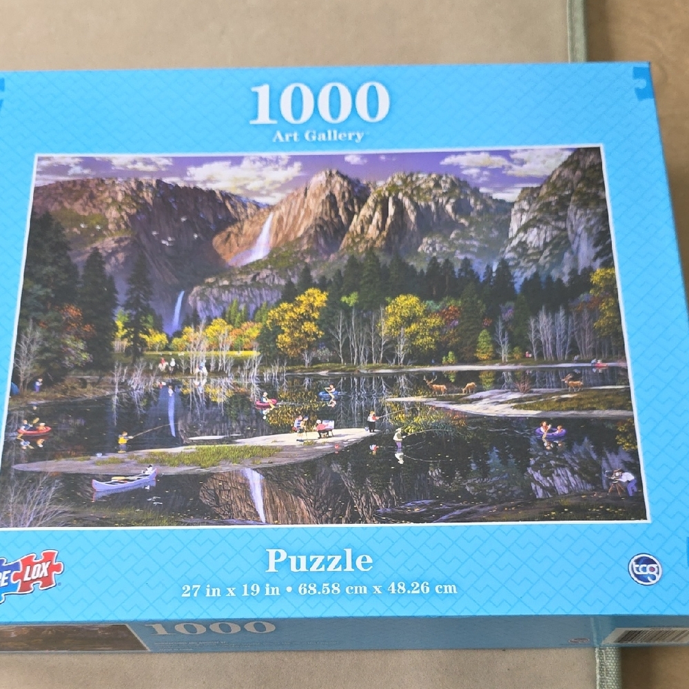 Art Gallery 1000-Piece Puzzle - Blue by